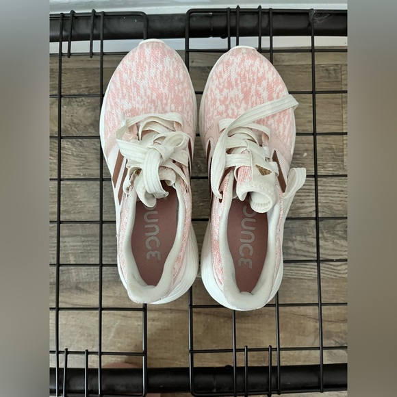 Adidas Edge Lux Bounce Shoes - Picture 2 of 4